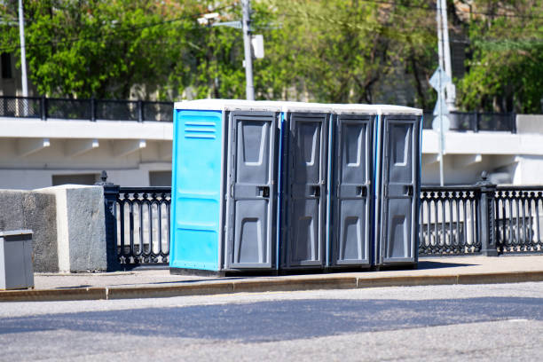 Best Portable restroom solutions  in Manhattan, IL